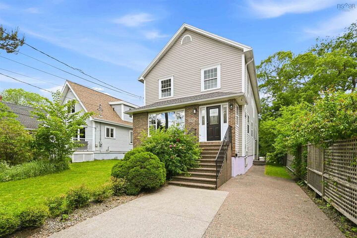 5743 Southwood Drive — photo 1