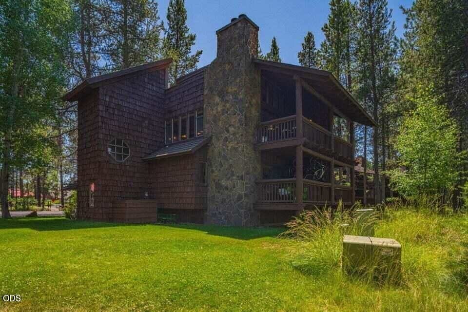 Property Photo:  57089 Wild Lily Lane 16  OR 97707 