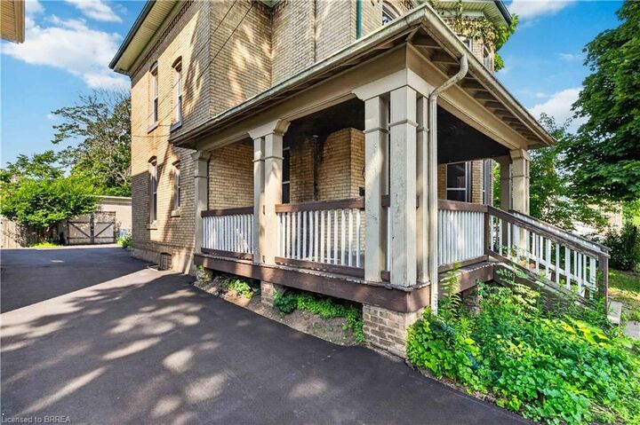 Property Photo:  74 Pearl Street  ON N3T 3N7 