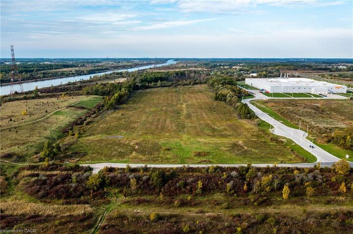 Property Photo: 180 Buchner Road ON L3B 5N4