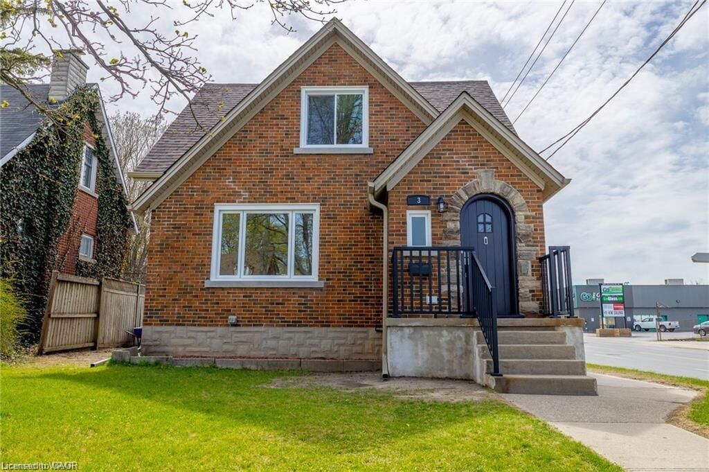 Property Photo:  3 Locust Street Lower  ON N2H 1W6 