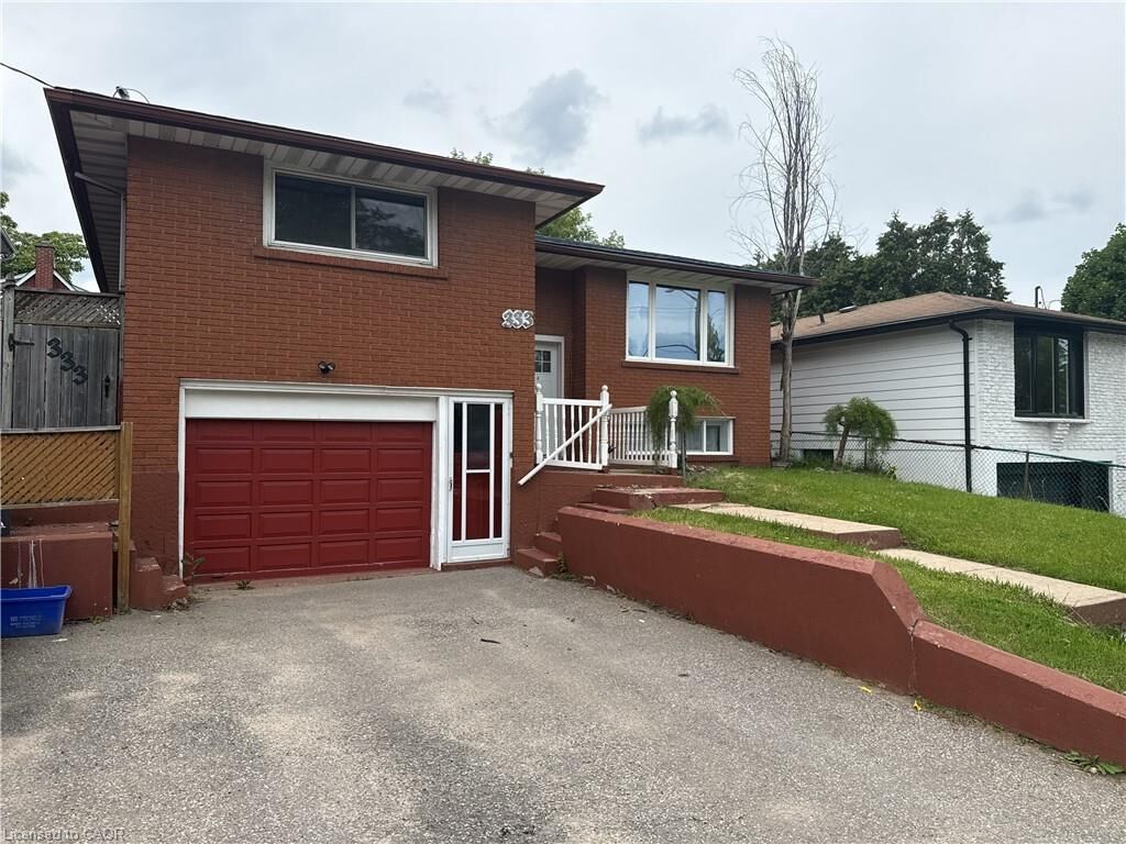 Property Photo: 333 Belmont Avenue W A ON N2M 1M7
