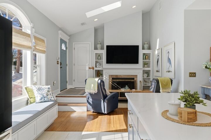 Property Photo:  73 Congdon St  RI 02882 