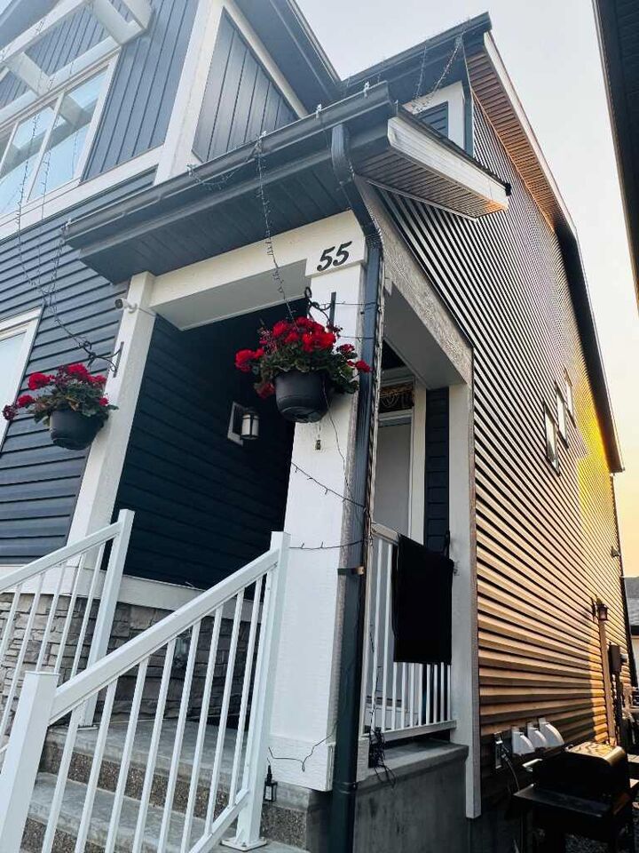 Property Photo: 55 Corner Meadows Villas NE AB T3N 1J5