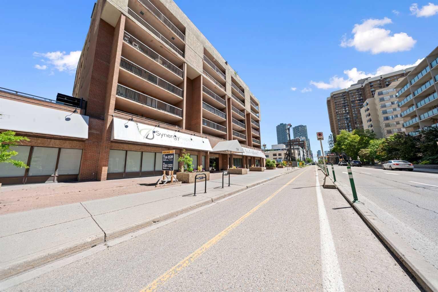 Property Photo: 718 12 Avenue SW 202 AB T2R 0H7