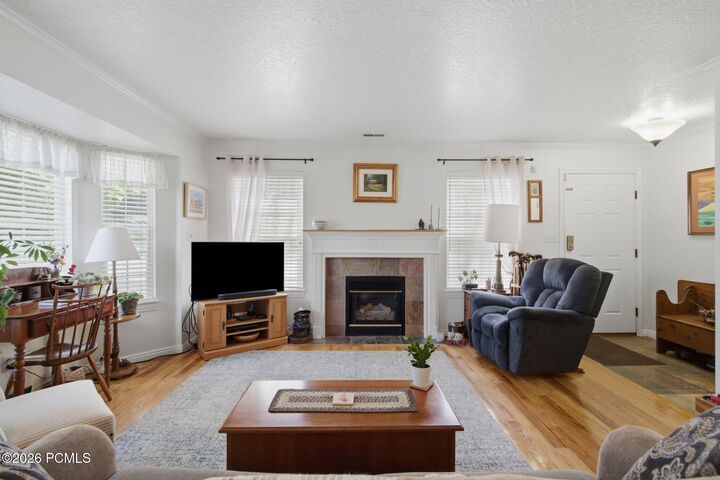 Property Photo: 58 S Geneva Drive UT 84049
