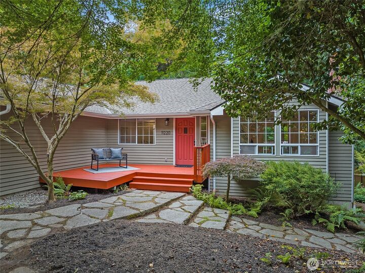Property Photo:  11220 NE Parkhill Place  WA 98110 
