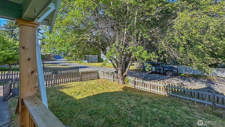 Property Photo:  1813  Gise Street  WA 98368 