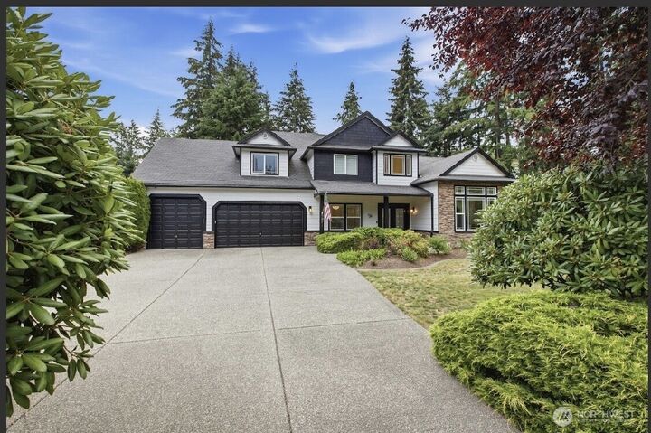 Property Photo:  16619  41st Street E  WA 98391 