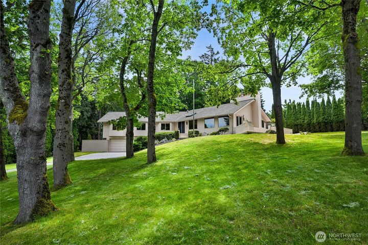 Property Photo: 208 Hawthorn Road WA 98225