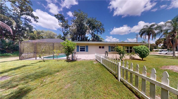 Property Photo:  4455 17th Street  FL 32966 