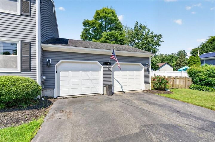 Property Photo:  21 Sefton Drive  RI 02809 