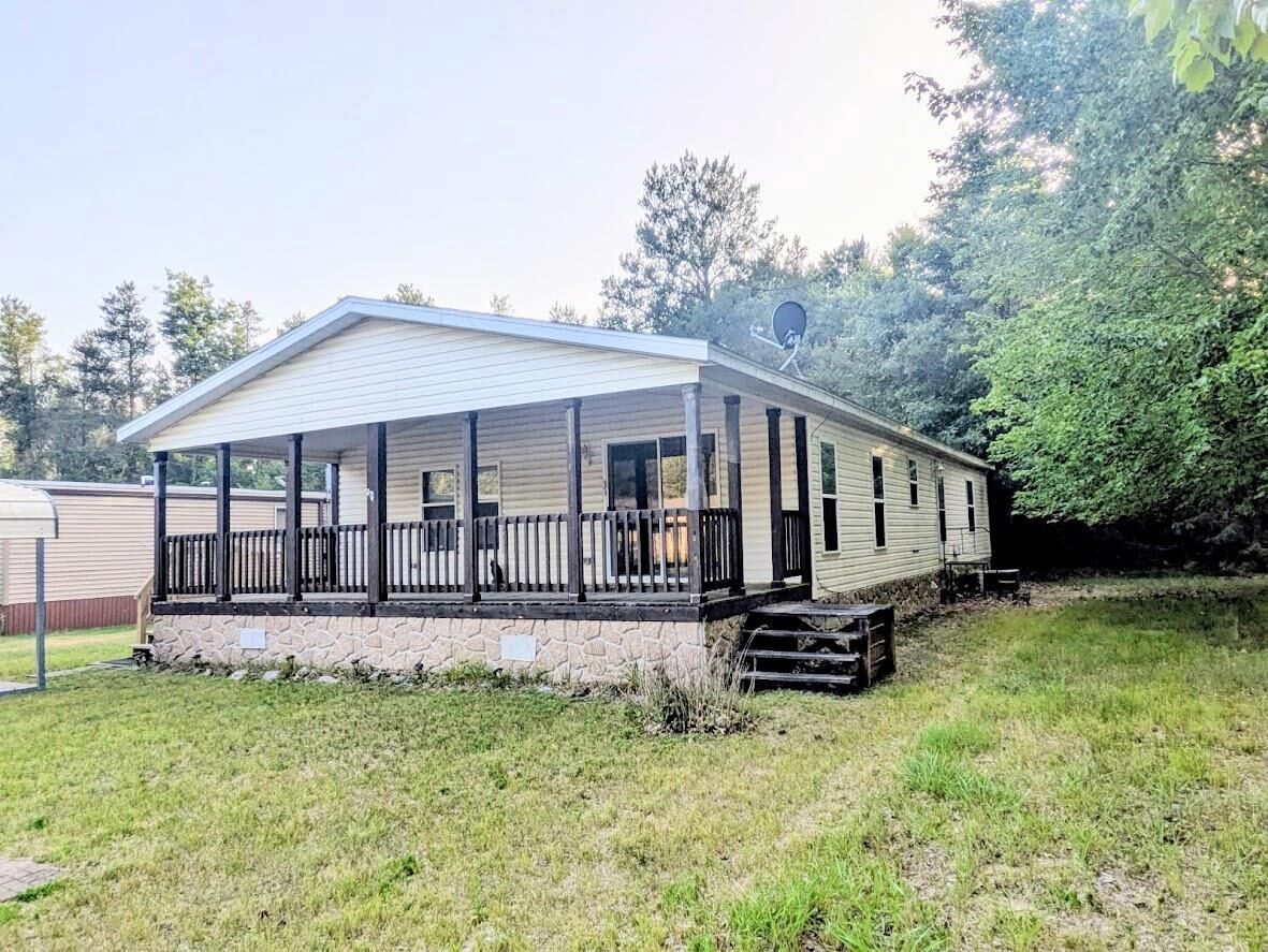 Property Photo:  1870 County Road F 7  WI 53934 