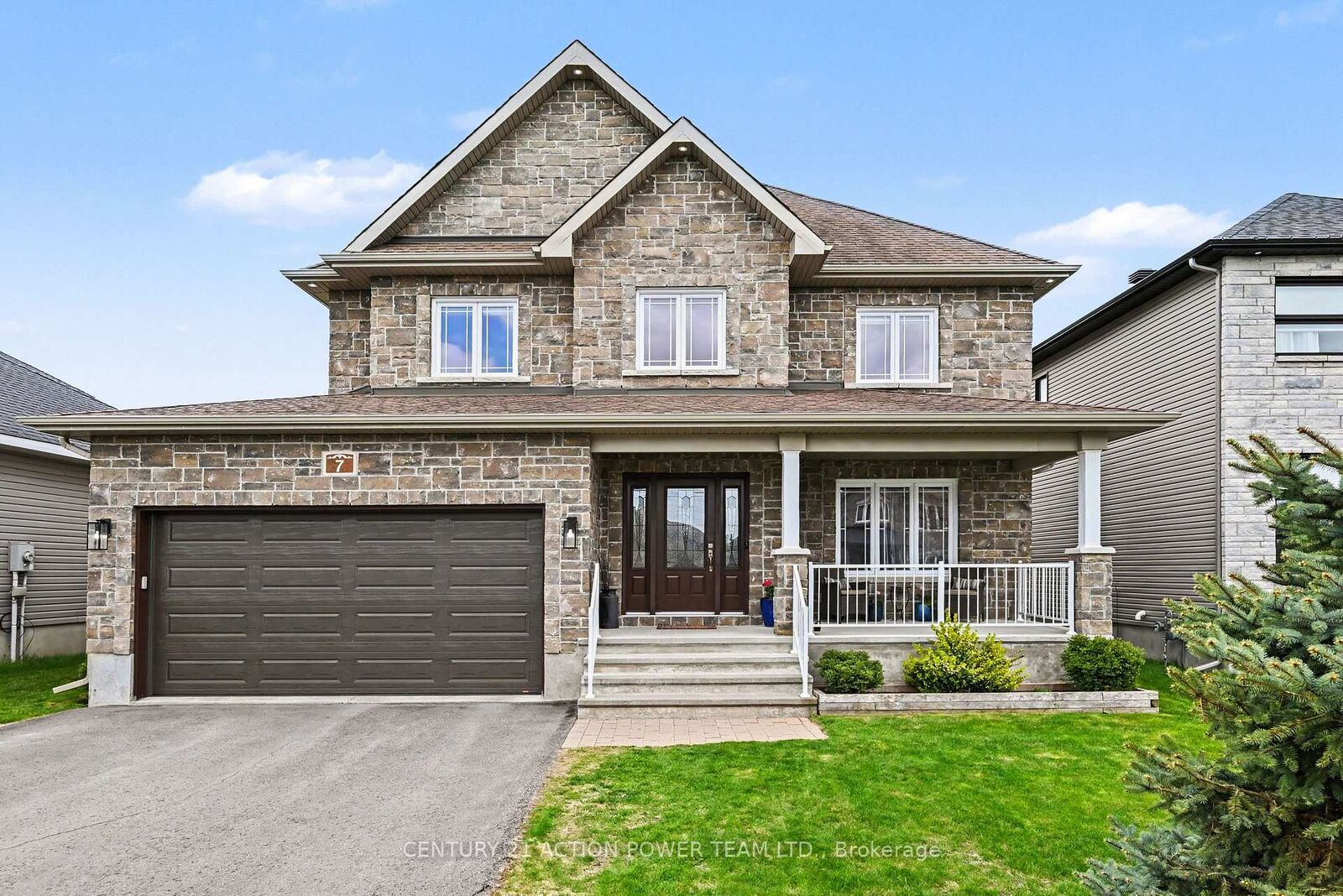 Property Photo: 7 Richer Street S ON K0A 1R0