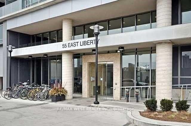 Property Photo:  55 East Liberty Street 808  ON M6K 3P9 