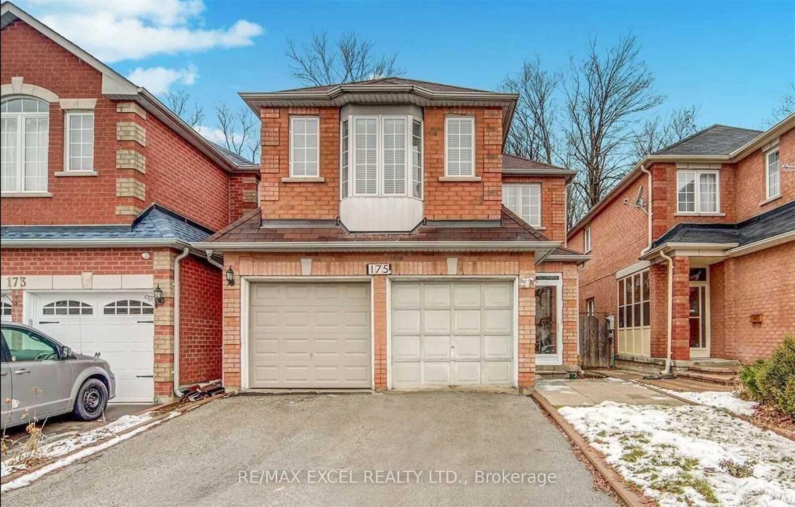 Property Photo:  175 Shepton Way Upper  ON M1V 5N4 