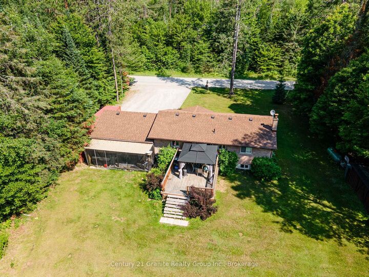 Property Photo: 1110 Howland Junction Road ON K0M 2K0