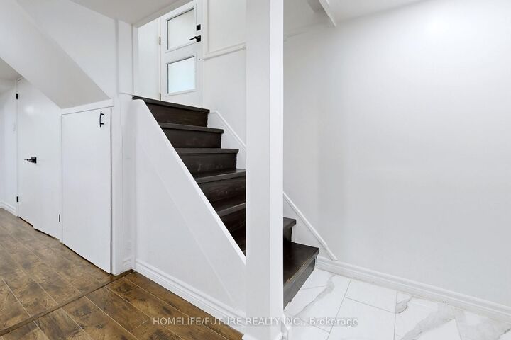 Property Photo: 43 Densgrove Road Bsmt ON M1G 2A2