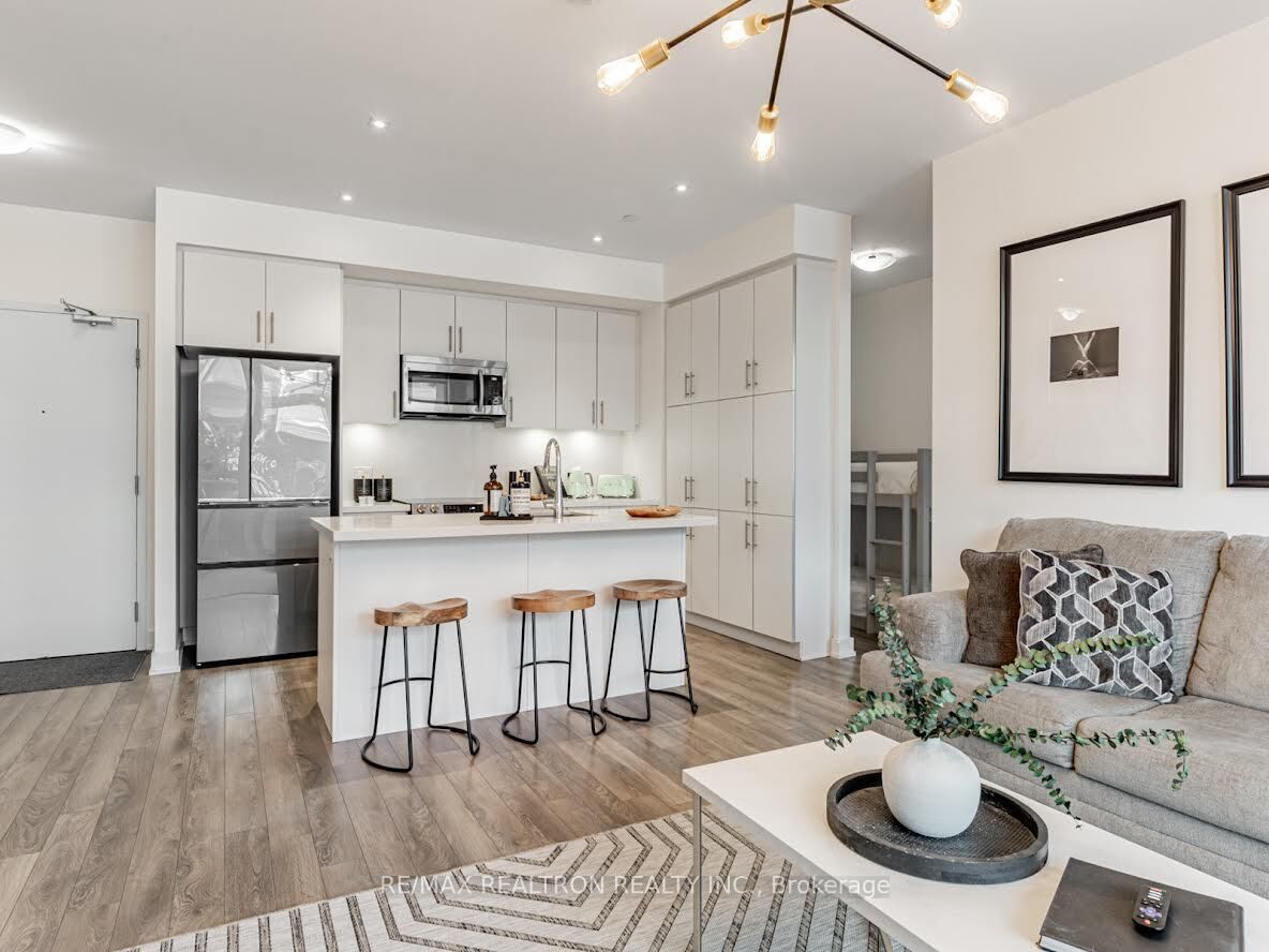 Photo de la propriété: 375 Sea Ray Avenue 113 ON L9S 0N9