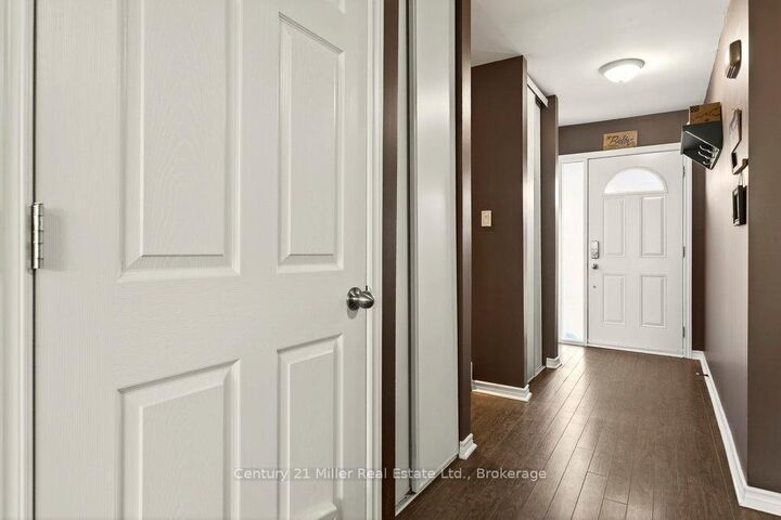 Property Photo:  2050 Upper Middle Road 69  ON L7P 3R9 