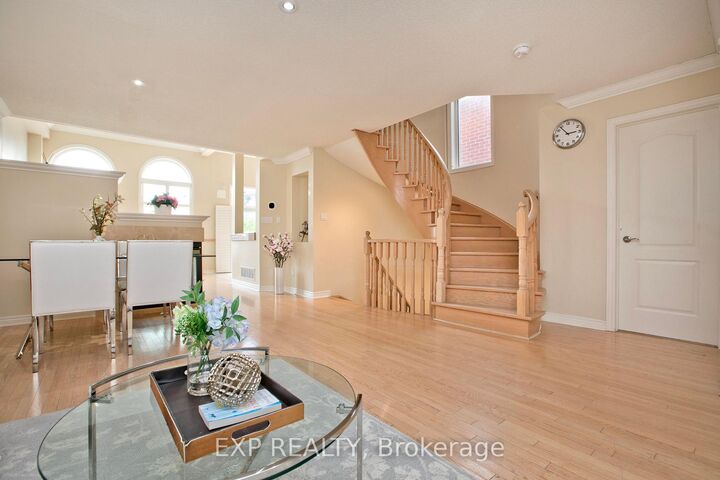 Property Photo: 55 Sandway Crescent ON L6A 2M1