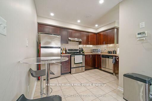 Property Photo:  3950 Erin Centre Boulevard E 66  ON L5M 0A5 