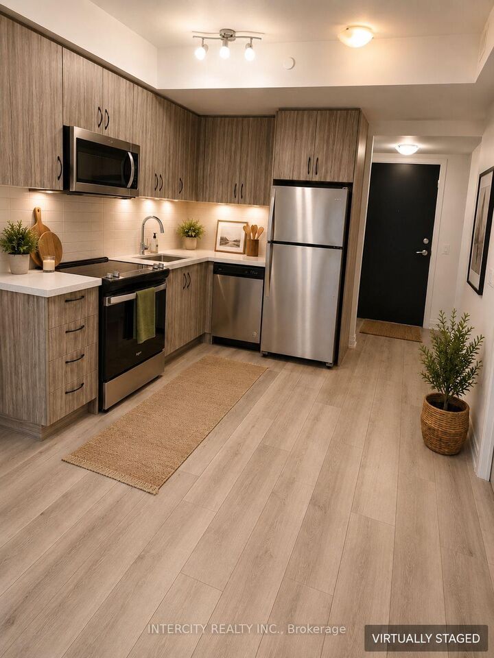 Property Photo: 85 Attmar Drive 225 ON L6P 0Y6