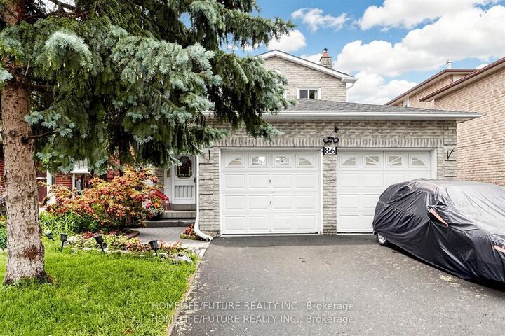 Property Photo: 86 Halfmoon Square ON M1C 3V3