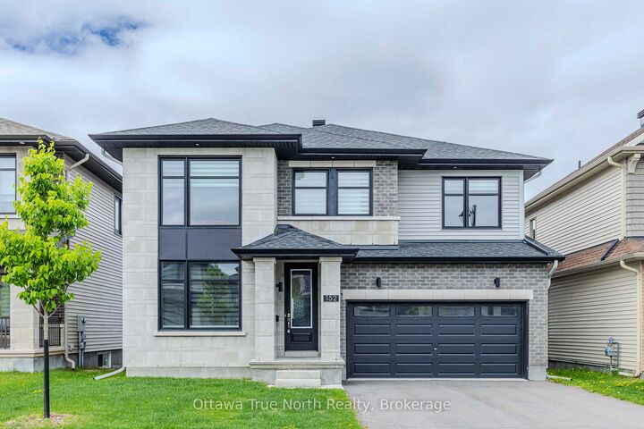 Property Photo: 152 Finsbury Avenue ON K2S 2P5