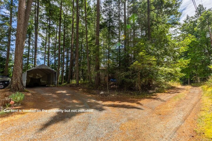 Property Photo:  4611 Mate Rd  BC V0N 2M0 