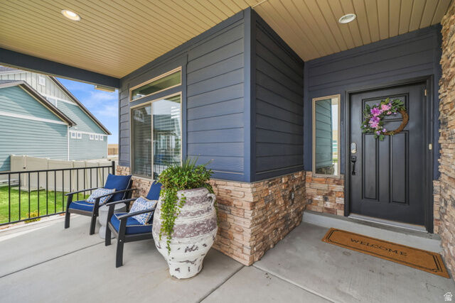 Property Photo:  2352 W Island Dr  UT 84037 