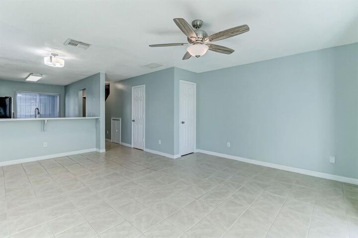 Property Photo:  833 Mary St Unit B Street  FL 32034 