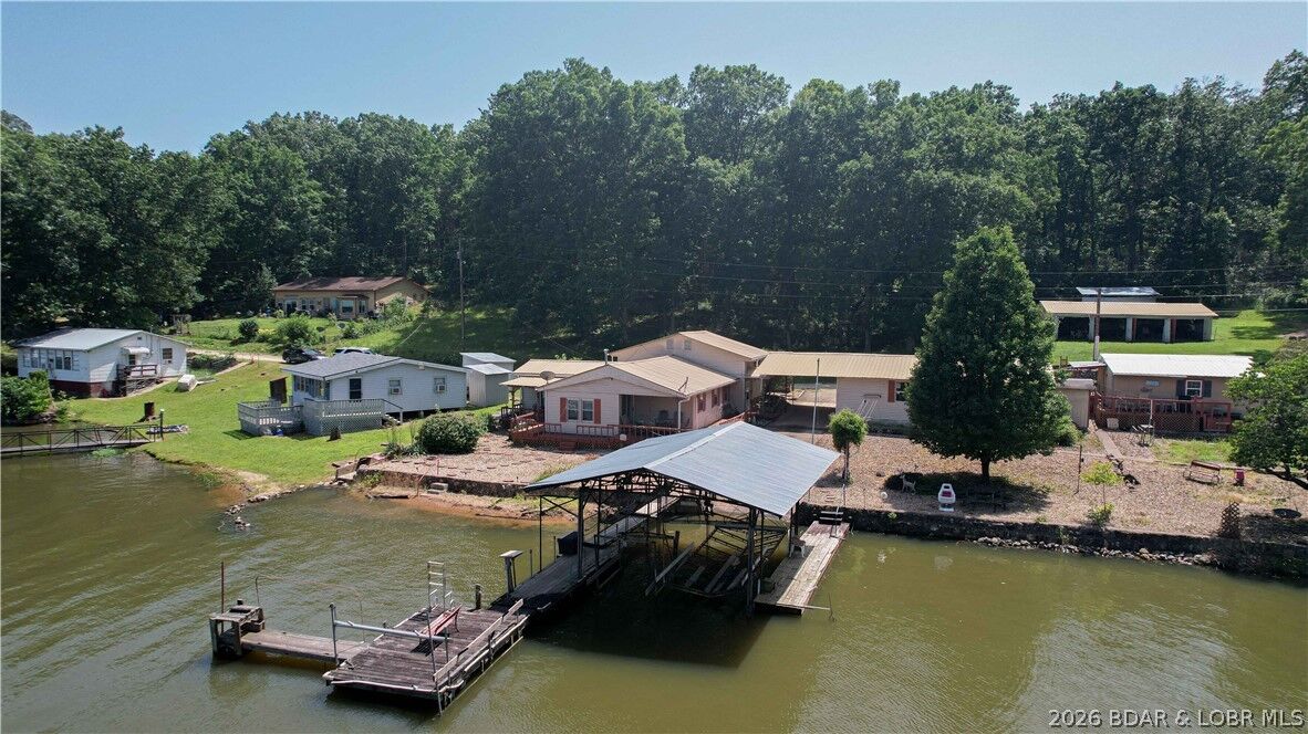 Property Photo: 206 Angelica Drive MO 65326