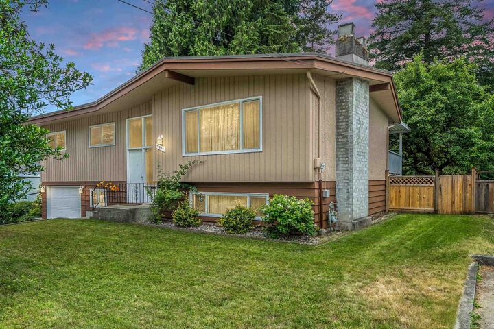 Property Photo:  11939 Hall Street  BC V2X 5L9 