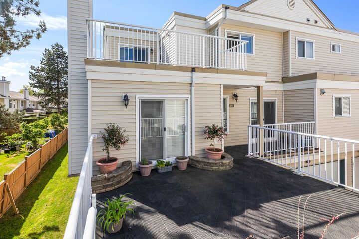 Property Photo: 10077 156 Street 158 BC V3R 4L6