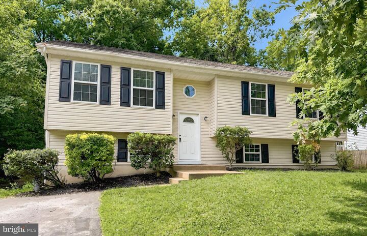 Property Photo:  673 Running Fox Road  MD 20657 