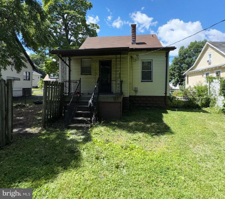Property Photo: 3032 Fleetwood Avenue MD 21214