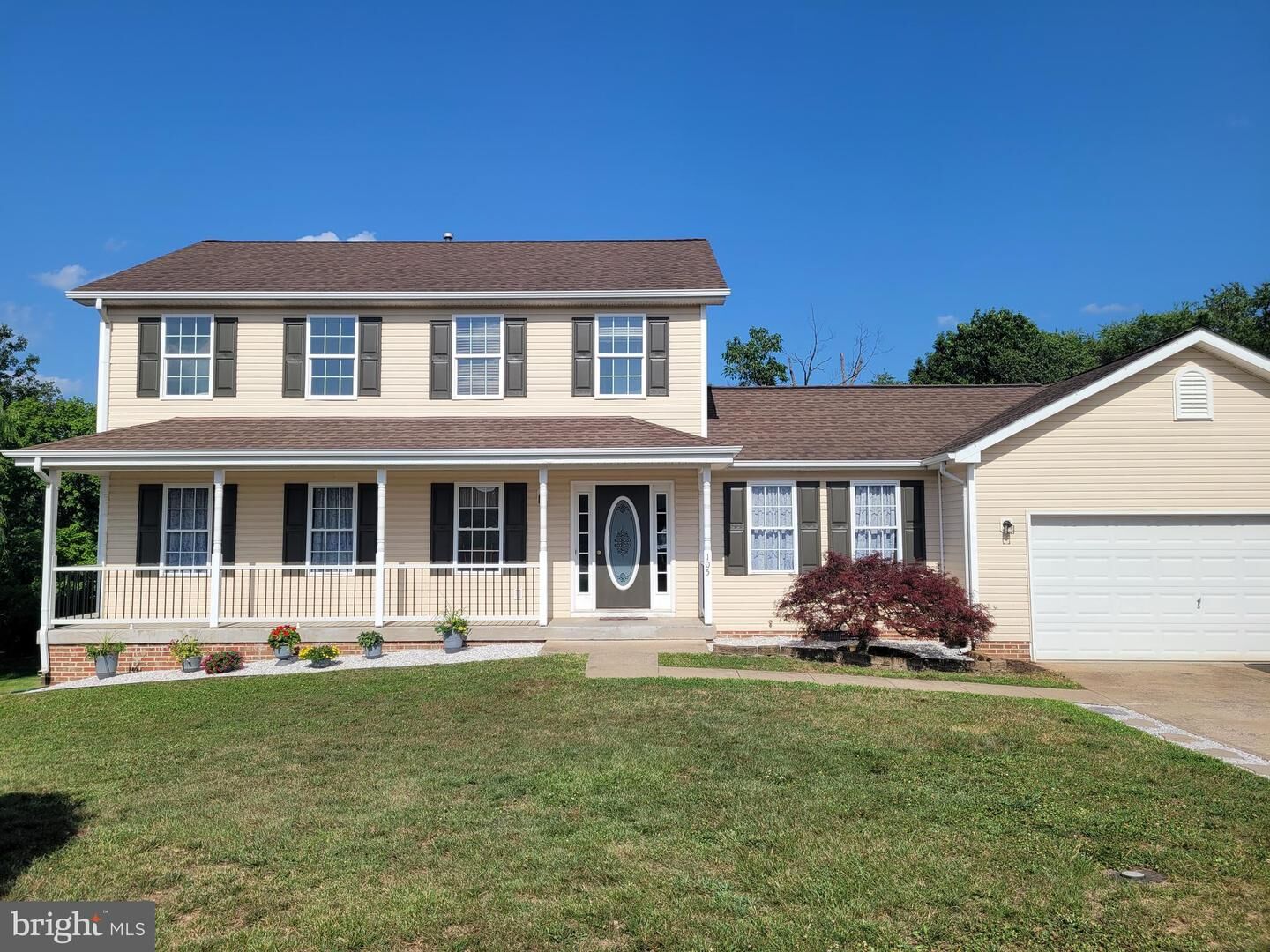 Property Photo: 105 Vale Court VA 22602