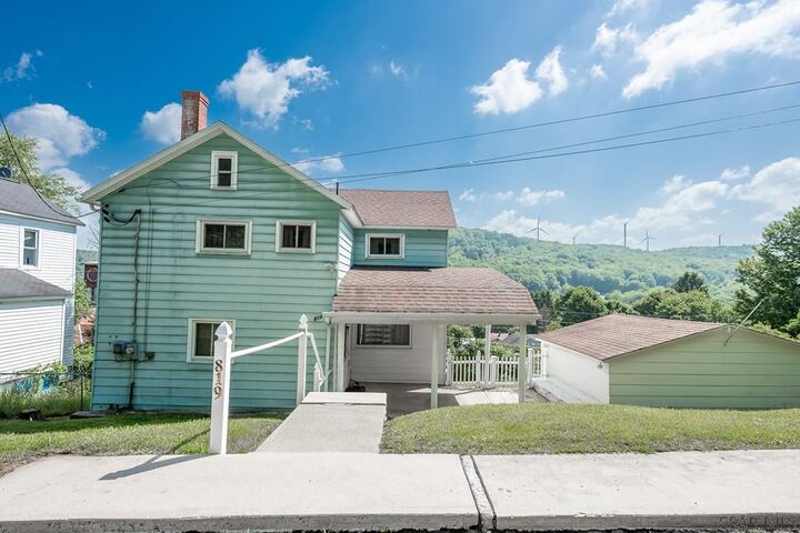 Property Photo: 819 2nd Avenue PA 15921