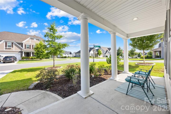 Property Photo: 1065 Harbor Bay Drive SC 29707