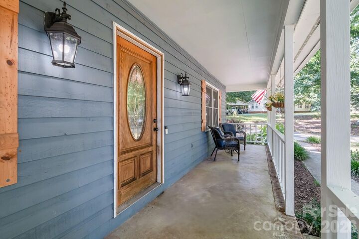 Property Photo: 3623 Wonderland Drive NC 28104