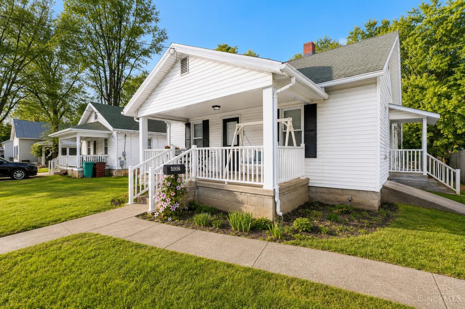 Property Photo:  402 Catherine Street  OH 45167 