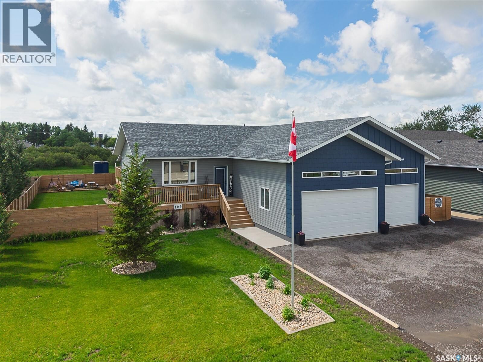 Property Photo: 109 Poplar Road SK S0G 3E0