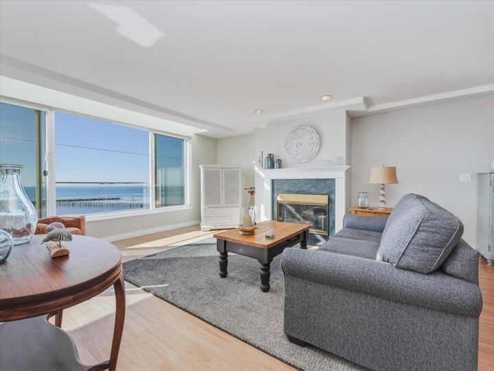 Property Photo:  15165 Marine Drive 303  BC V4B 1C5 