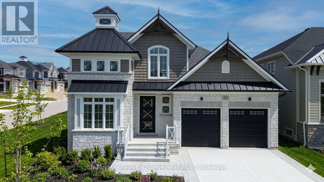 Property Photo: 90 Inverness Street North ON N2Z 2Z4