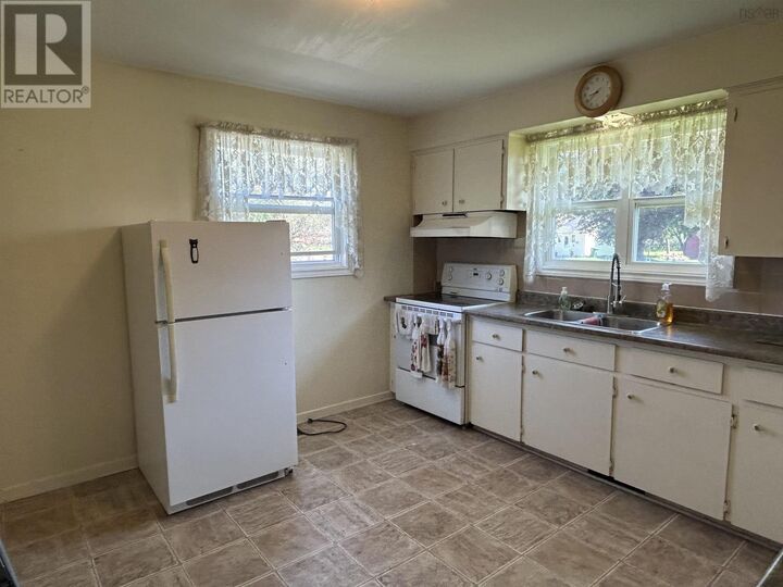 Property Photo:  34 Stephen Avenue  NS B6L 4J4 