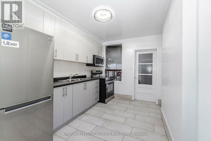 Property Photo:  6 Mimico Avenue East 2-Floor  ON M8V 1R1 