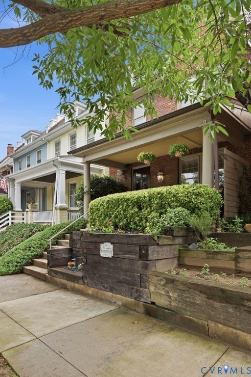 Property Photo: 3404 Floyd Avenue VA 23221