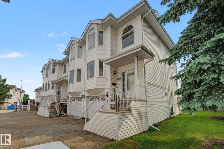 Property Photo:  4259 29 Avenue NW  AB T6L 6W5 