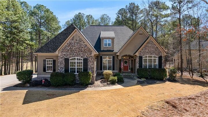 Property Photo: 35 Trelliss Trace GA 30265